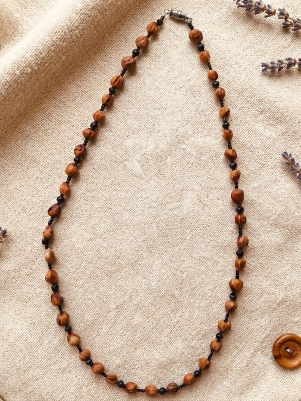 Vintage Artisan Beaded Necklace Brown Black 18” Silver Tone Clasp